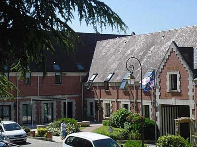 Cit'Hotel - Hotel Le Cedre Noyon Luaran gambar
